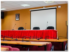sala_de_conferencias_3